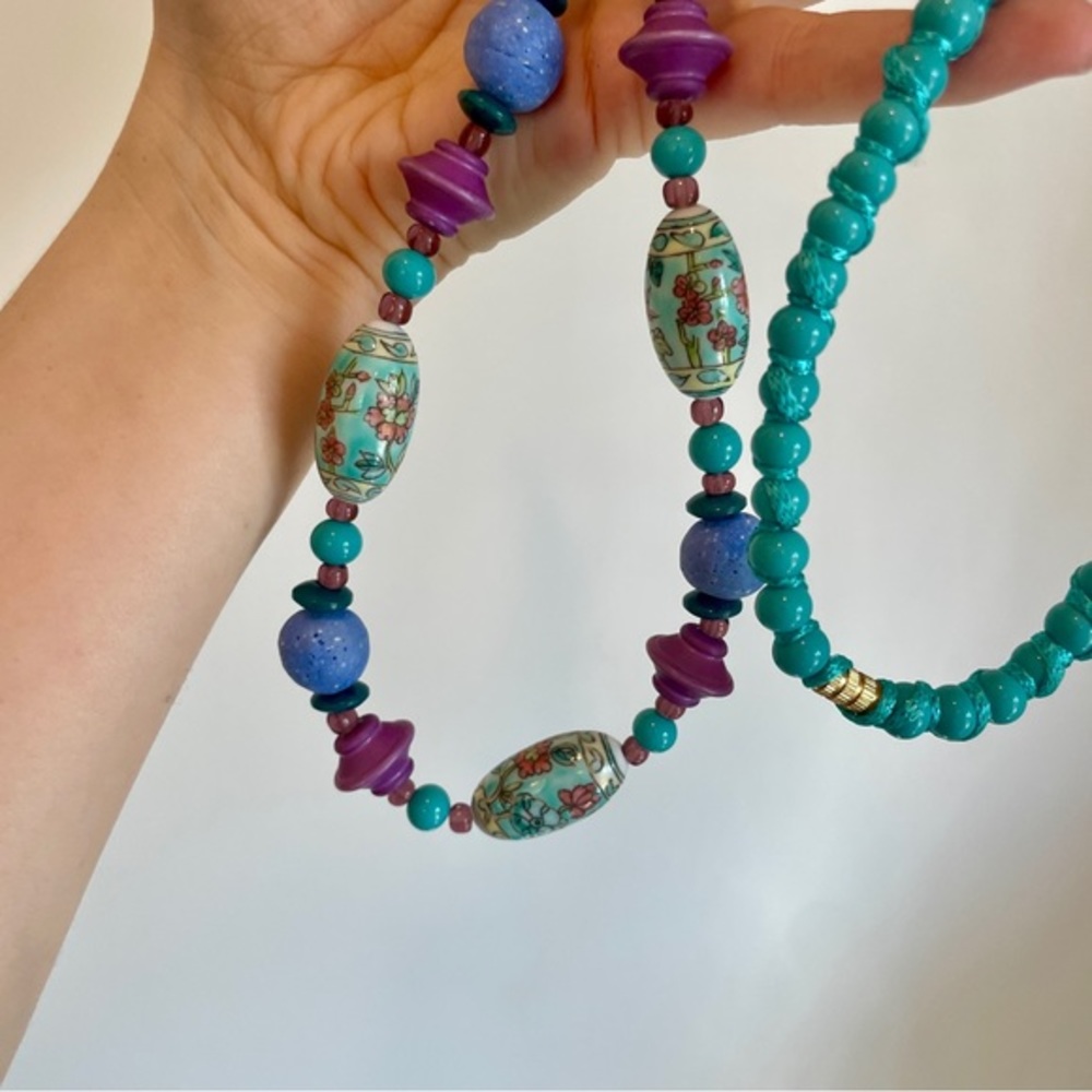 Vintage Chinese Porcelain Hand Painted Necklace Floral Silk Teal Purple Enamel - Picture 5 of 7